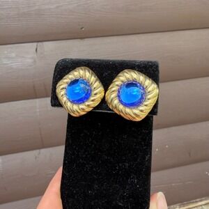 Vintage Mogul Blue Glass Clip Earrings Womens Twist Gold Tone Diamond Shape 80s